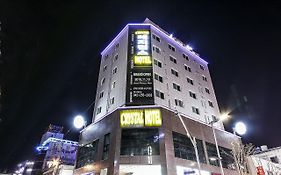Crystal Residence Hotel